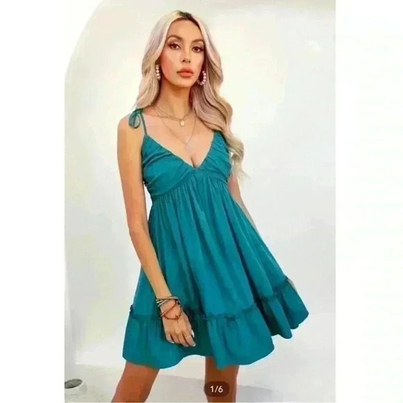 Cupshe Dresses & Skirts - NEW CUPSHE Amaya Ruched Tie Strap Mini Dress SIZE XL